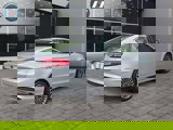 Used 2017 Ford Fusion SE w/ Fusion SE Technology Package image 5
