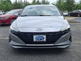 Used 2022 Hyundai Elantra SEL image 2