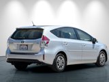 Used 2017 Toyota Prius V image 4