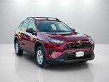 Used 2020 Toyota RAV4 LE image 3