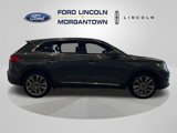Used 2017 Lincoln MKX Reserve w/ Luxury Package image 4