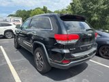 Used 2019 Jeep Grand Cherokee Limited w/ Luxury Group II image 2