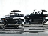 Certified 2021 Porsche Macan image 2