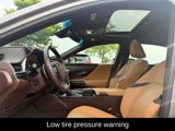 Used 2019 Lexus ES 350 image 5