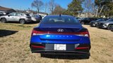 New 2025 Hyundai Elantra SEL image 5
