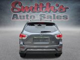 Used 2015 Nissan Pathfinder SV image 5