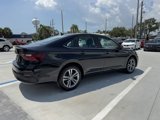 Certified 2024 Volkswagen Jetta SE image 3