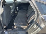 Used 2017 Ford Fusion SE w/ Fusion SE Technology Package image 6