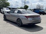 Used 2023 Hyundai Elantra SEL image 5