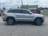 Used 2020 Jeep Grand Cherokee Laredo w/ Laredo X Package image 5