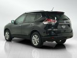 Used 2016 Nissan Rogue SV image 3