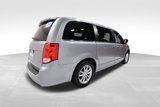 Used 2019 Dodge Grand Caravan SXT image 4