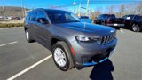 Used 2021 Jeep Grand Cherokee L Laredo w/ Luxury Tech Group I image 2