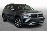 Used 2023 Volkswagen Taos SE image 2