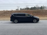 New 2025 Chrysler Pacifica Select image 4