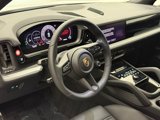 Used 2024 Porsche Cayenne image 4