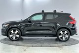 Used 2020 Volvo XC40 T5 Momentum w/ Protection Package Premier image 5