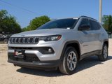 New 2025 Jeep Compass Latitude image 4