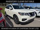 Used 2017 Nissan Pathfinder Platinum w/ Family Entertainment Package image 3
