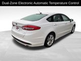 Used 2018 Ford Fusion SE w/ Fusion SE Technology Package image 6