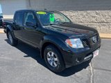 Used 2012 Nissan Frontier PRO-4X image 2