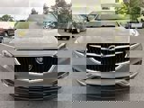 Used 2018 Buick Enclave Essence image 2