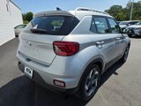 Used 2022 Hyundai Venue SEL w/ Cargo Package image 4
