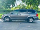 Used 2018 Dodge Grand Caravan SXT image 4