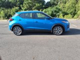 Used 2023 Nissan Kicks SV image 2
