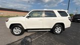 Used 2016 Toyota 4Runner SR5 image 2