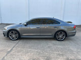 Used 2016 Volkswagen Passat 1.8T R-Line w/ R-Line Lighting Package image 6