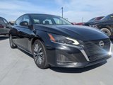 Used 2023 Nissan Altima 2.5 SV image 2
