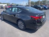 Used 2023 Nissan Altima 2.5 SV image 6