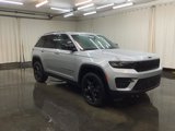 New 2025 Jeep Grand Cherokee Altitude image 4