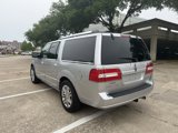 Used 2010 Lincoln Navigator L 2WD image 3