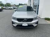 Used 2025 Volvo XC40 B5 Core image 3