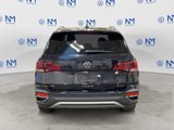 Used 2022 Volkswagen Taos SE w/ Panoramic Sunroof Package image 4
