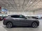 Used 2017 Maserati Levante w/ Luxury Package image 5
