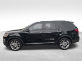 Used 2017 Ford Explorer Limited image 2