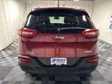 Used 2015 Jeep Cherokee Latitude image 3