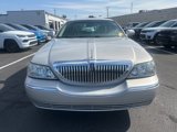 Used 2007 Lincoln Town Car Signature Limited image 2