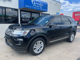 Used 2018 Ford Explorer XLT w/ Equipment Group 201A image 2