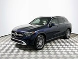 Used 2024 Mercedes-Benz GLC 300 image 3