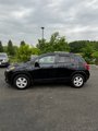 Used 2022 Chevrolet Trax LT w/ LT Convenience Package image 4