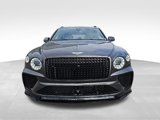 New 2025 Bentley Bentayga image 2