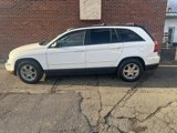 Used 2005 Chrysler Pacifica Touring image 2