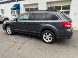 Used 2013 Subaru Outback 2.5i Limited image 2