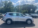 Used 2015 Nissan Rogue S image 6