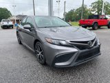Used 2021 Toyota Camry SE image 3
