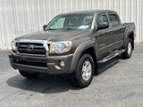 Used 2010 Toyota Tacoma PreRunner image 2